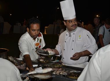 05 Fish_and_Lobster_Dinner,_Goa_DSC6313_b_H600